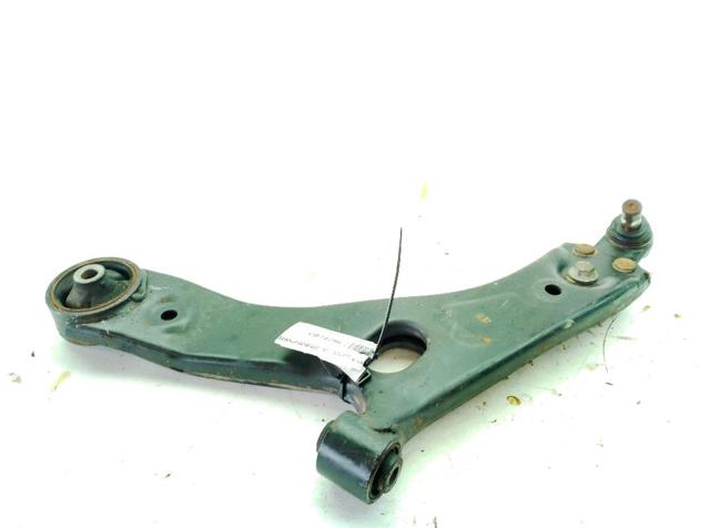 545003W102 HYUNDAI Brazo inferior izquierdo de la suspensión delantera comprar Madrid