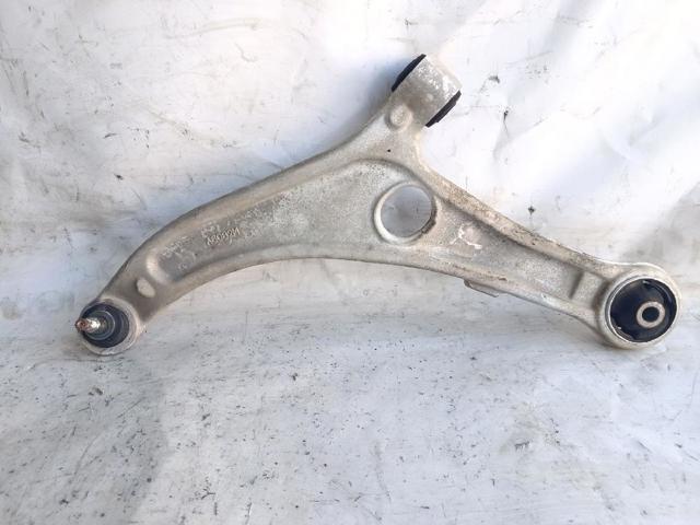 545003Z000 Brazo inferior izquierdo de la suspensión delantera  comprar en Zaragoza