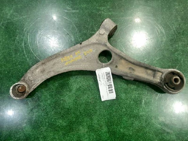 Brazo inferior izquierdo de la suspensión delantera 545003Z000 HYUNDAI