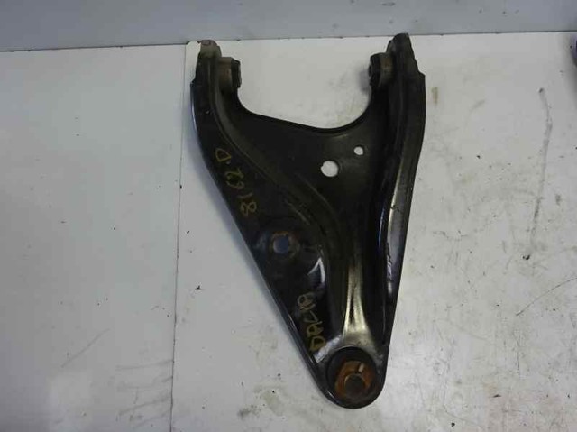 545004269R RENAULT Brazo inferior derecho de la suspensión delantera  comprar en Oviedo