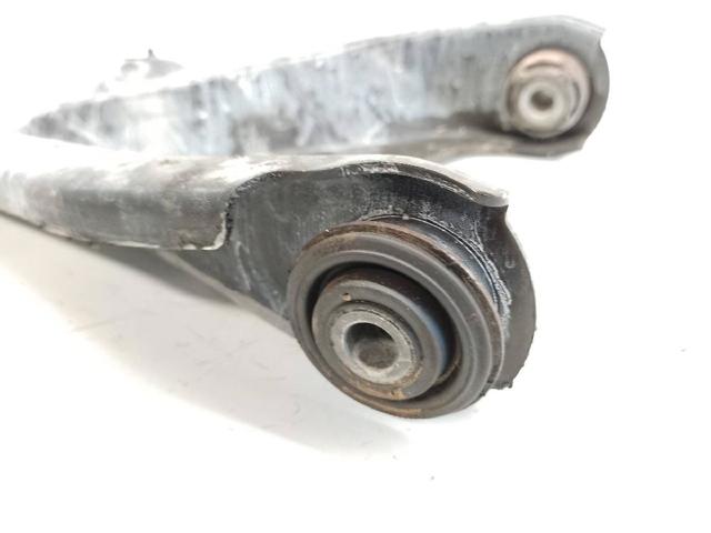 RENAULT 545004269R Brazo inferior derecho de la suspensión delantera  disponible Valladolid