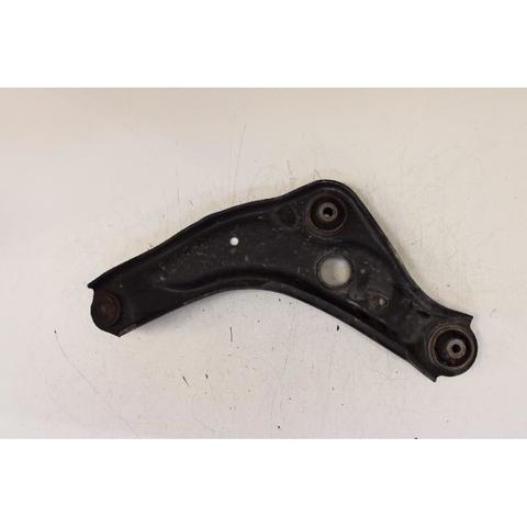 545004EA0B RENAULT Brazo inferior derecho de la suspensión delantera comprar Madrid
