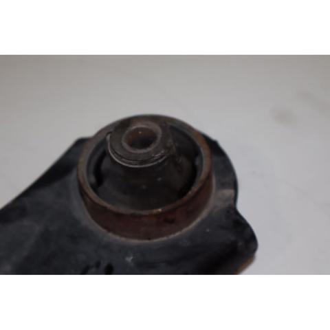 RENAULT 545004EA0B Brazo inferior derecho de la suspensión delantera comprar Barcelona