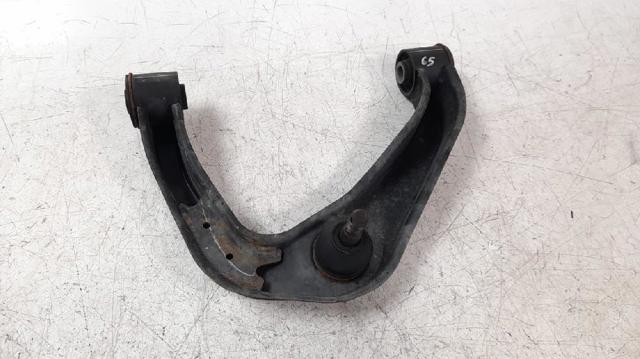 Brazo inferior derecho de la suspensión delantera 545004KH4A NISSAN