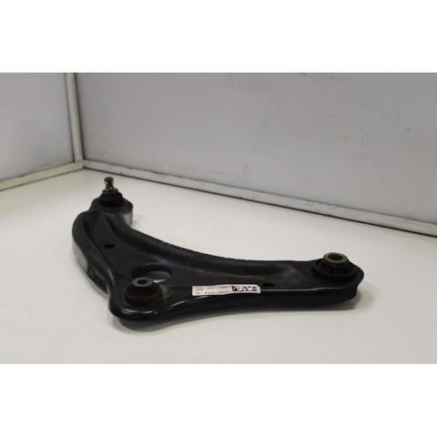 545005FA1C NISSAN Brazo inferior derecho de la suspensión delantera  disponible Vigo
