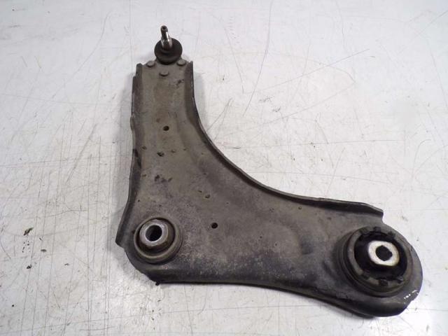 RENAULT 545006560R Brazo inferior derecho de la suspensión delantera comprar Tarragona