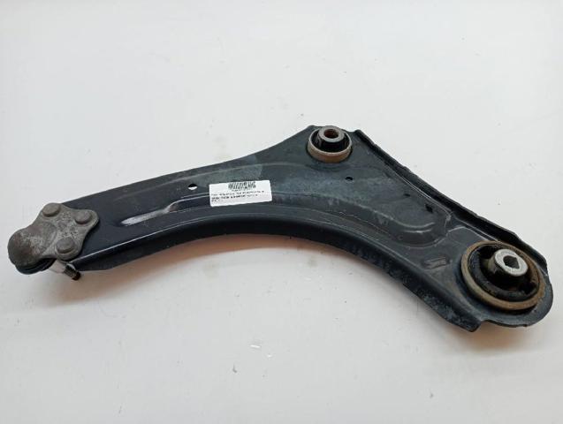 545006560R Brazo inferior derecho de la suspensión delantera  comprar en Pontevedra