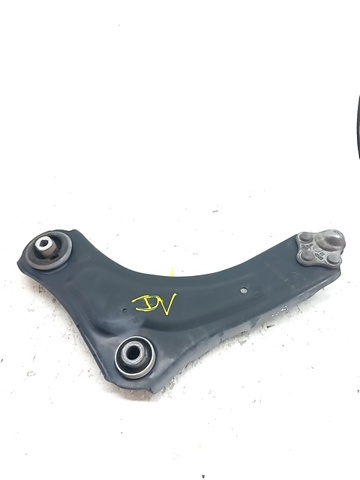 RENAULT 545006560R Brazo inferior derecho de la suspensión delantera comprar Barcelona