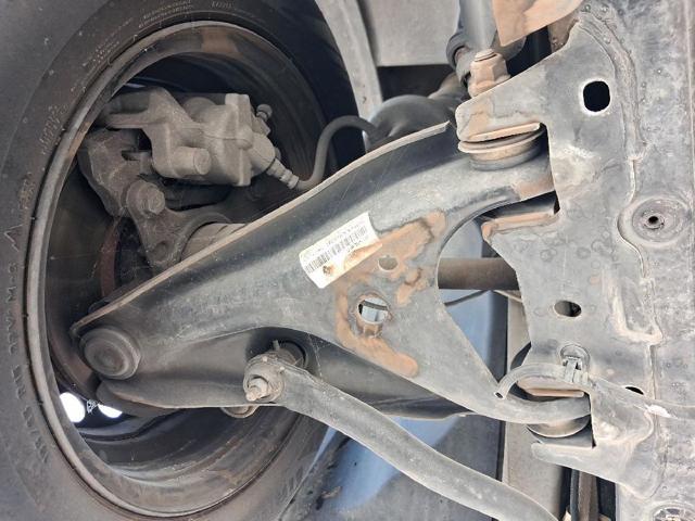 545006623R Brazo inferior derecho de la suspensión delantera comprar Sevilla