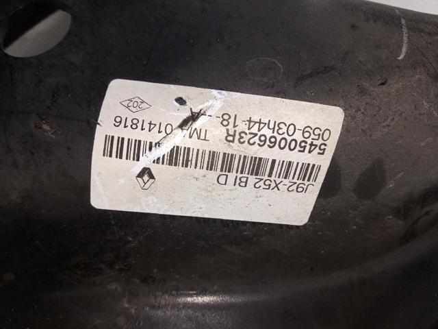 545006623R Brazo inferior derecho de la suspensión delantera  disponible Utrera