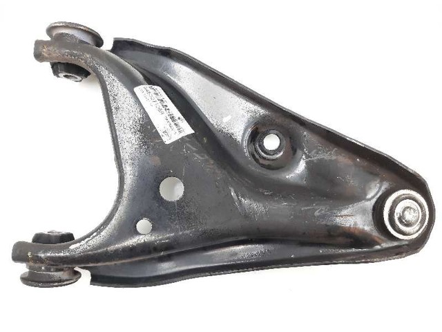 RENAULT 545007106R Brazo inferior derecho de la suspensión delantera comprar Barcelona