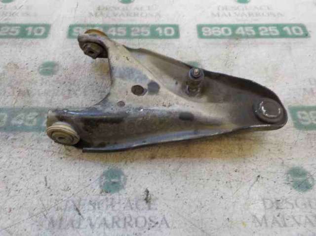 545007106R RENAULT Brazo inferior derecho de la suspensión delantera  disponible Vigo