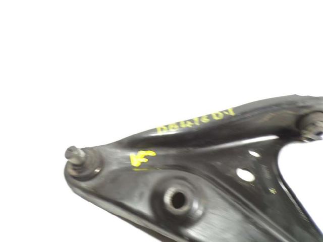 545007106R RENAULT Brazo inferior derecho de la suspensión delantera  comprar en Oviedo