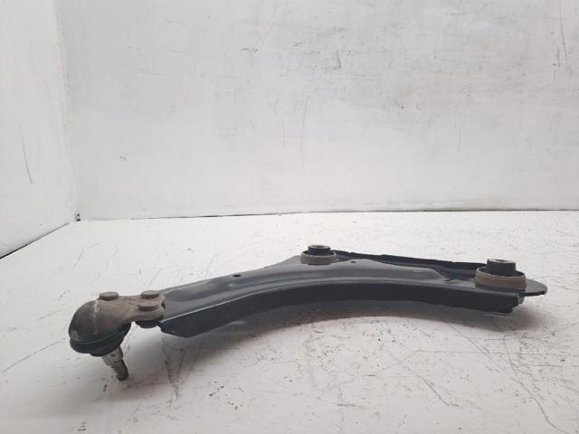 545008682R Brazo inferior derecho de la suspensión delantera  comprar en Reus