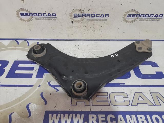 545009207R RENAULT Brazo inferior derecho de la suspensión delantera comprar Alcalá