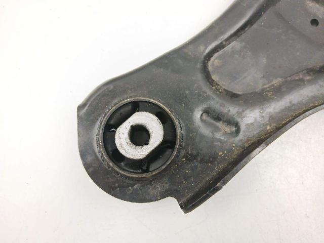 545009207R Brazo inferior derecho de la suspensión delantera  comprar en Pontevedra