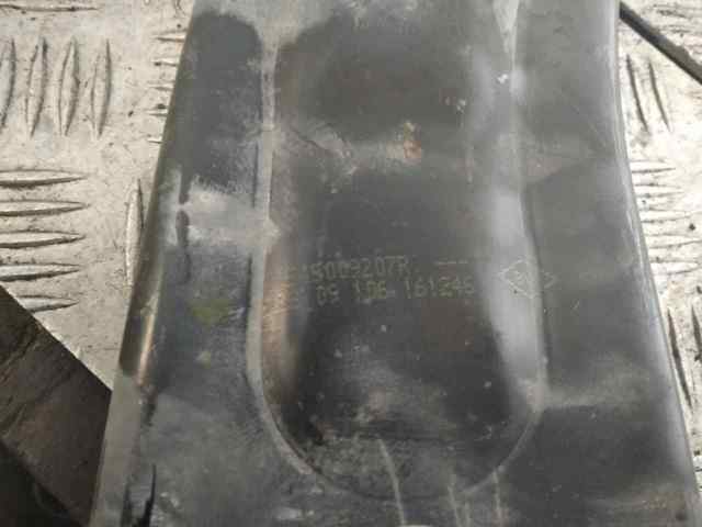 545009207R RENAULT Brazo inferior derecho de la suspensión delantera  en stock Huelva