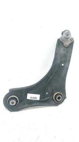 545009207R Brazo inferior derecho de la suspensión delantera comprar Girona