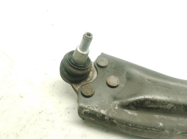 545009574R RENAULT Buje delantero inferior del brazo de suspensión  disponible Alicante