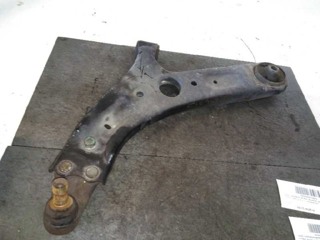 54500A6200 Brazo inferior izquierdo de la suspensión delantera comprar Sevilla
