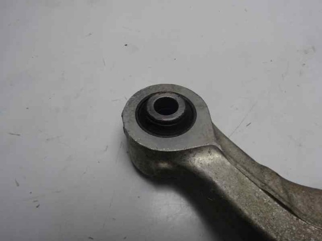 54500BB00A Brazo inferior derecho de la suspensión delantera comprar Girona