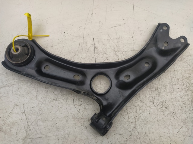 Brazo inferior izquierdo de la suspensión delantera 54500C1000 HYUNDAI
