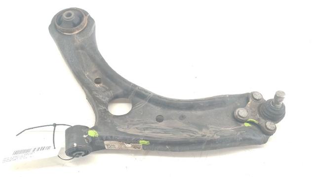 54500D7000 Brazo inferior izquierdo de la suspensión delantera  en stock Granada