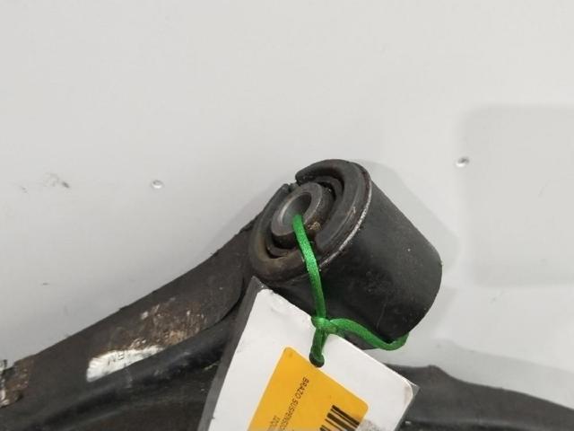 54500D7000 Brazo inferior izquierdo de la suspensión delantera  en stock Castellón