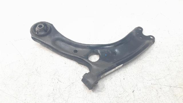 54500D7000 HYUNDAI Brazo inferior izquierdo de la suspensión delantera  en stock Huelva