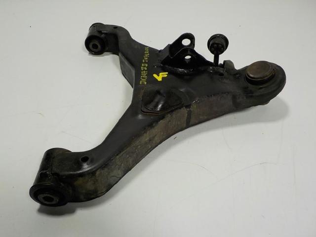 54500EB300 NISSAN Brazo inferior derecho de la suspensión delantera  en stock Huelva