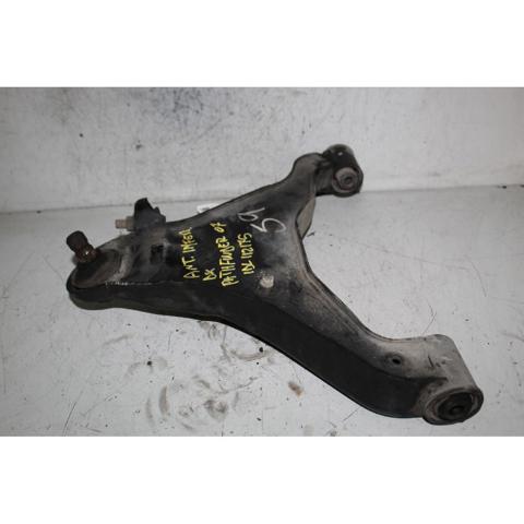 54500EB300 NISSAN Brazo inferior derecho de la suspensión delantera comprar Alcalá
