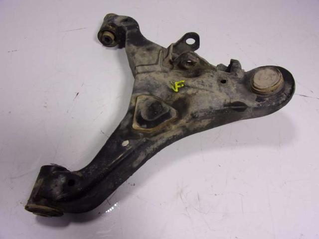 54500EB31A Brazo inferior derecho de la suspensión delantera  disponible Burgos