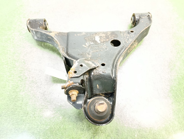 54500EB31A Brazo inferior derecho de la suspensión delantera  en stock Sabadell