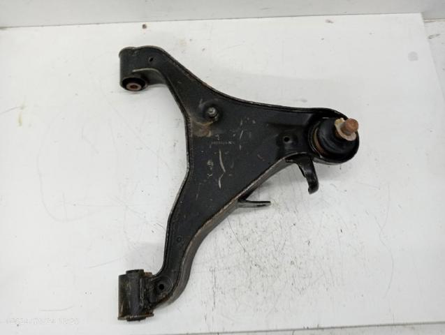 54500EB31A NISSAN Brazo inferior derecho de la suspensión delantera  comprar en Jaén