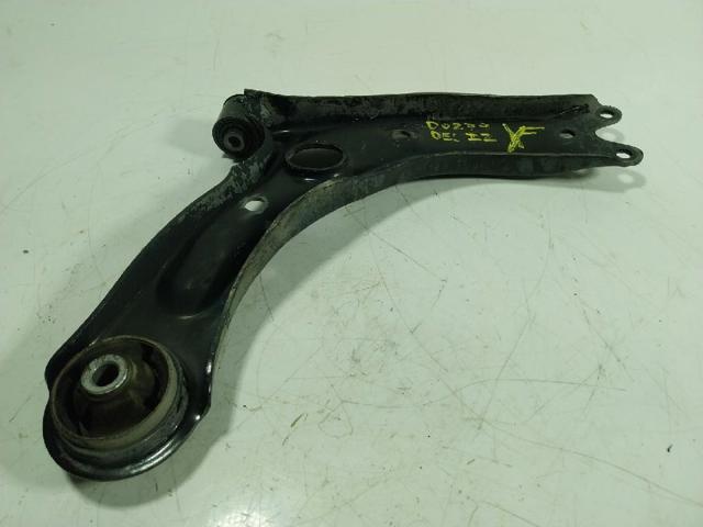 54500F1000 HYUNDAI Brazo inferior izquierdo de la suspensión delantera  en stock Huelva