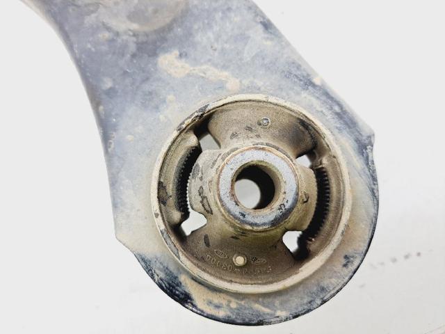 54500F1000 Brazo inferior izquierdo de la suspensión delantera comprar Girona