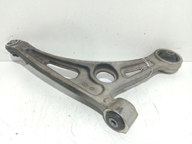 54500G2100 HYUNDAI Brazo inferior izquierdo de la suspensión delantera comprar Madrid