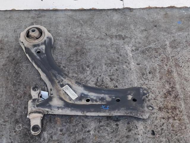 54500N9000 HYUNDAI Brazo inferior izquierdo de la suspensión delantera  en stock Córdoba