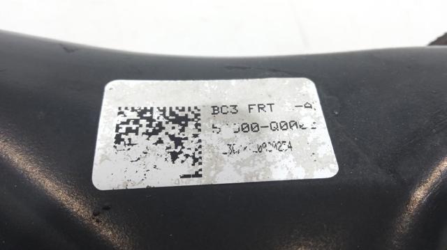 54500Q0000 Brazo inferior izquierdo de la suspensión delantera  en stock Sabadell