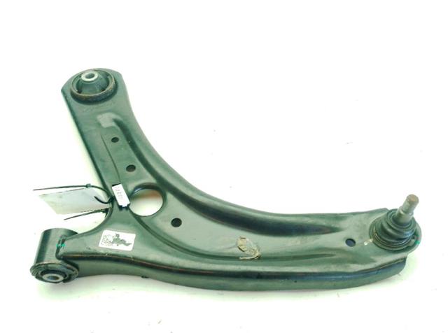 54500Q0000 Brazo inferior izquierdo de la suspensión delantera  disponible Málaga