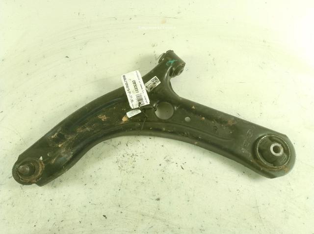 54500Q0000 HYUNDAI Brazo inferior izquierdo de la suspensión delantera  en stock Córdoba