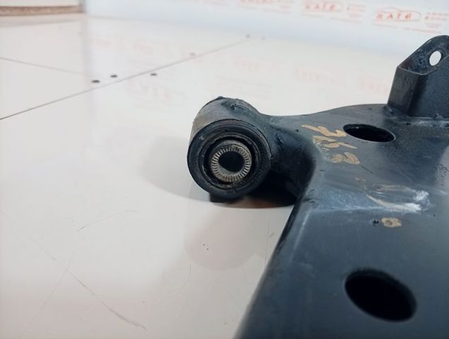 HYUNDAI 5450102052 Brazo inferior derecho de la suspensión delantera  comprar en Albacete