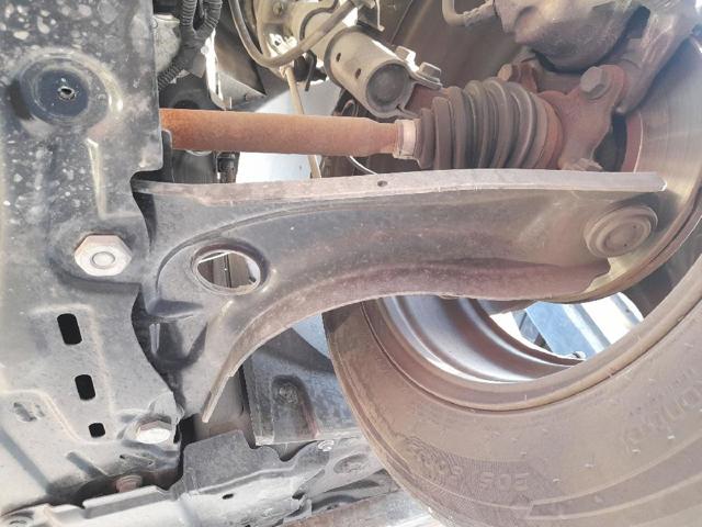 545010278R RENAULT Brazo inferior izquierdo de la suspensión delantera comprar Madrid