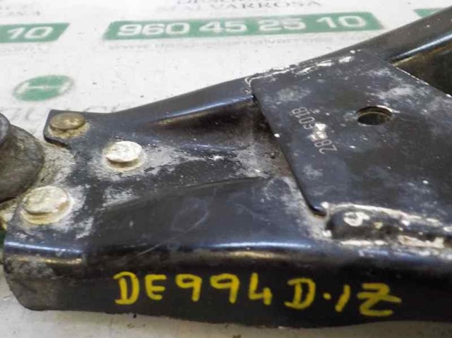 545011697R Brazo inferior izquierdo de la suspensión delantera  comprar en Zaragoza