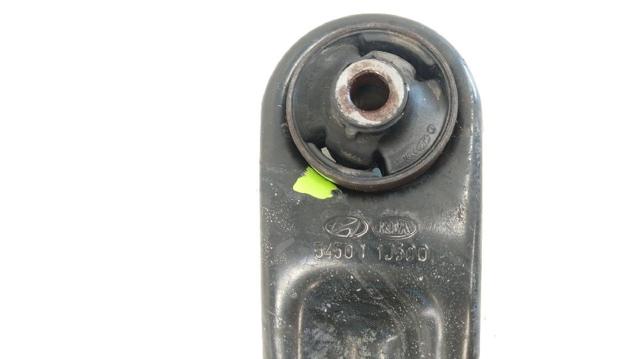 545011J500 HYUNDAI Brazo inferior derecho de la suspensión delantera  disponible Vigo
