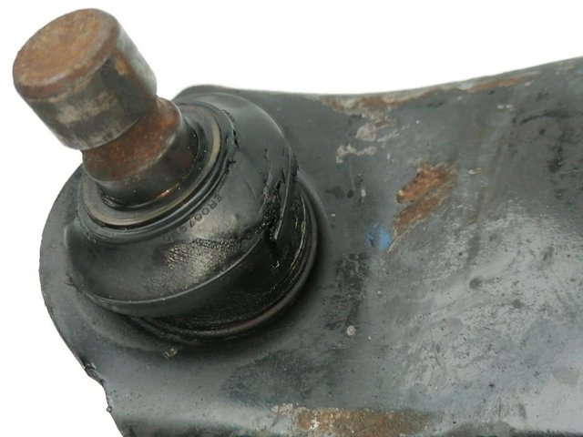 NISSAN 545011KK0A Brazo inferior izquierdo de la suspensión delantera  en stock Valencia