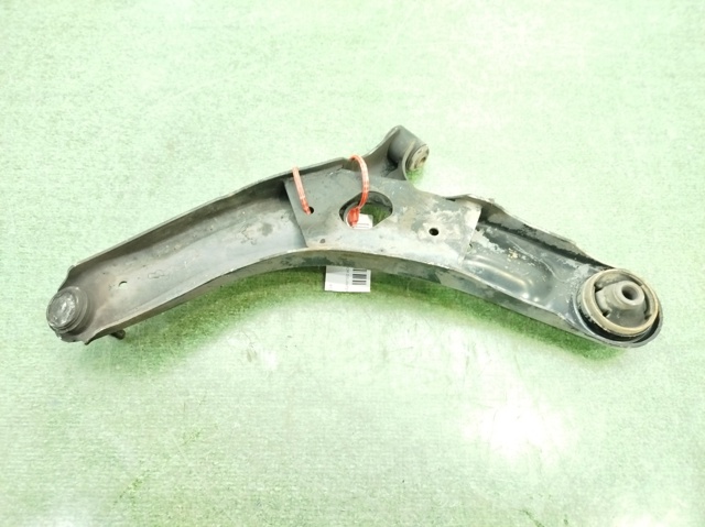 545011P100 HYUNDAI Brazo inferior derecho de la suspensión delantera  comprar en Oviedo