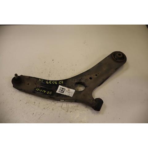 545011P100 Brazo inferior derecho de la suspensión delantera  disponible Burgos