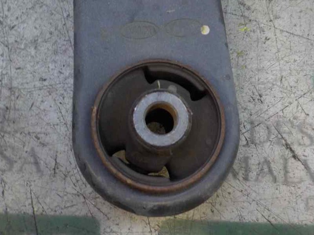 545011W000 HYUNDAI Brazo inferior derecho de la suspensión delantera comprar Madrid