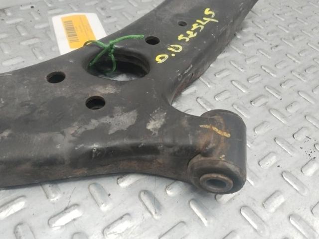 HYUNDAI 545011W000 Brazo inferior derecho de la suspensión delantera  en stock Terrassa